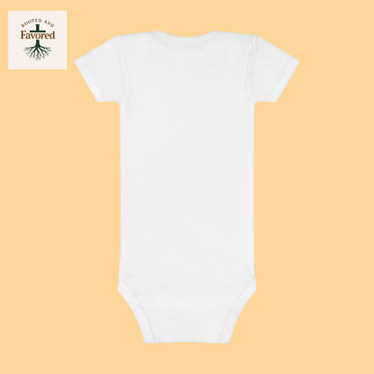 Adorable Baby Onesie with Heart Design, Perfect for Baby Showers, Valentine's Day Gift, Cute Infant Outfit, Baby Apparel, Toddler Clothes